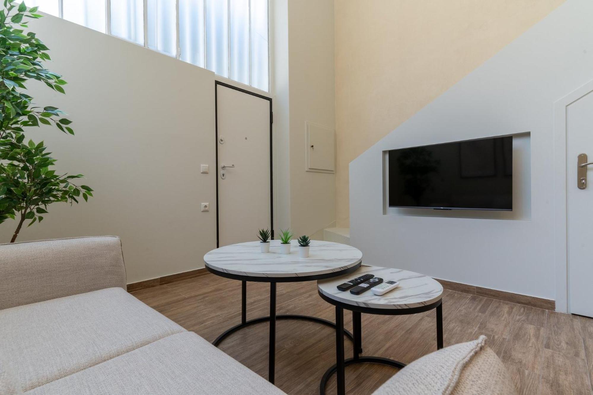 Acropolis Local Loft Daire Atina Dış mekan fotoğraf