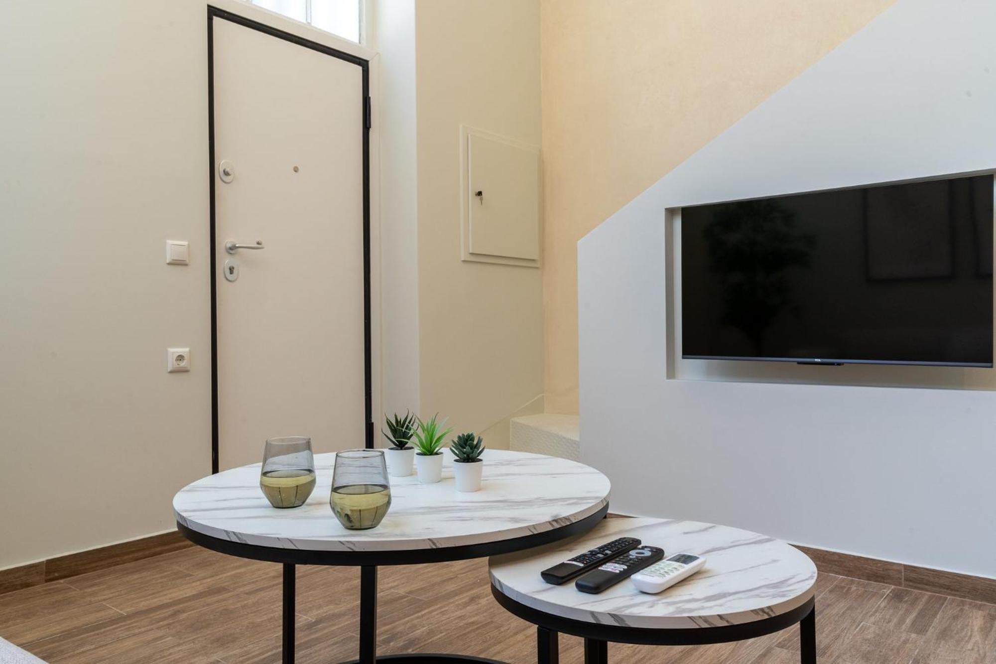 Acropolis Local Loft Daire Atina Dış mekan fotoğraf